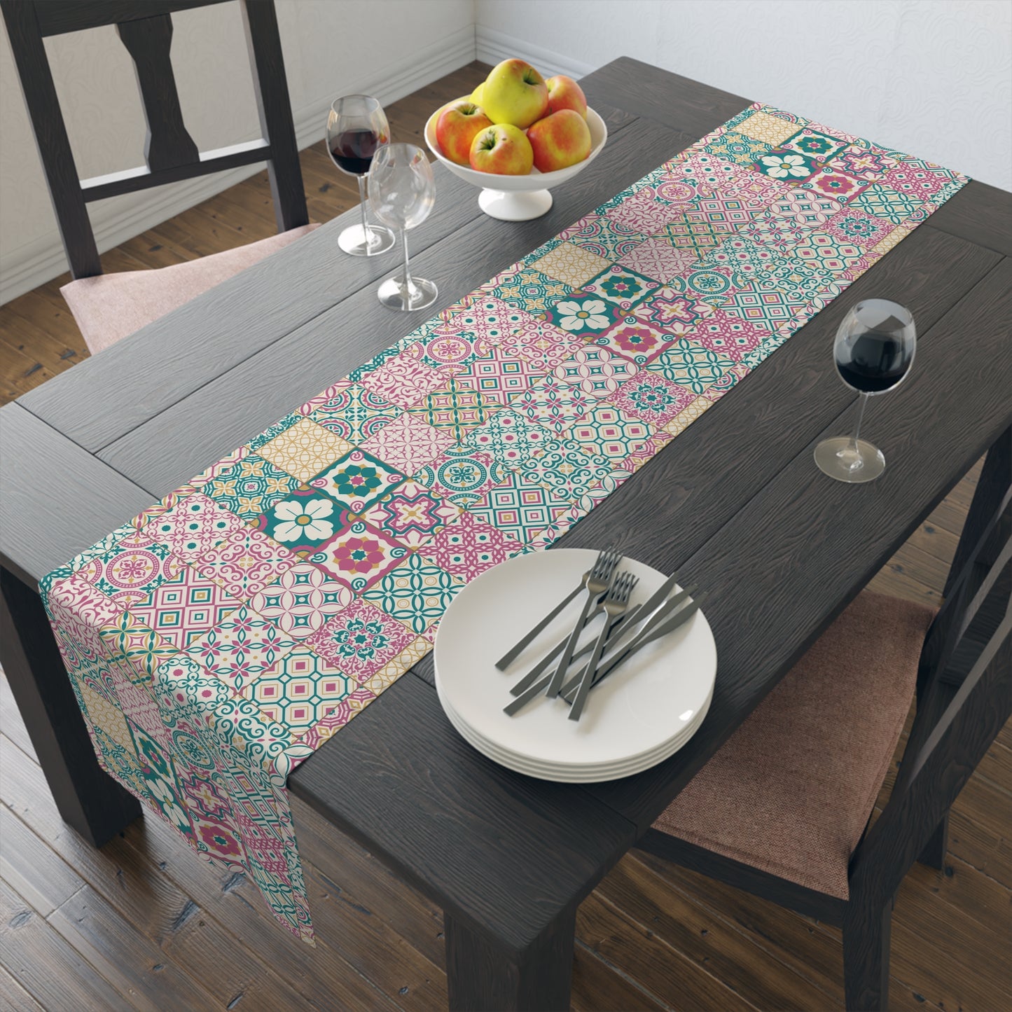 Singapore Heritage Peranakan "Sayang" Table Runner (Cotton Twill/ Polyester) - THE LITTLE BIG TREE